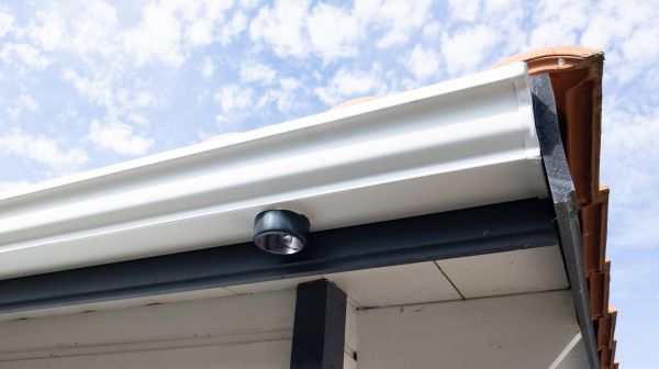 Cost of Seamless Gutters Installation in Brooklyn