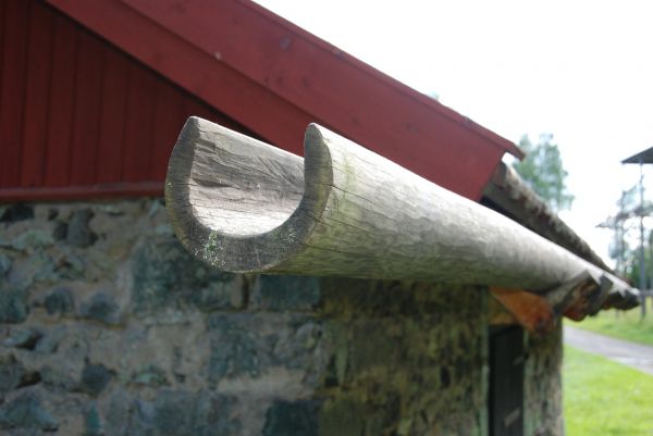 Cost of Wooden Gutter Repair in Brooklyn