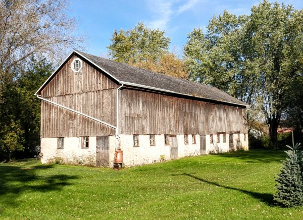 Cost of Barn Gutter Repair in Brooklyn
